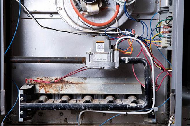 מערכת ההצתה האלקטרונית בתנור גז היא פיתוח מודרני המספק ביצועים אמינים יותר מאשר פיילוט עומד ומציע חיסכון