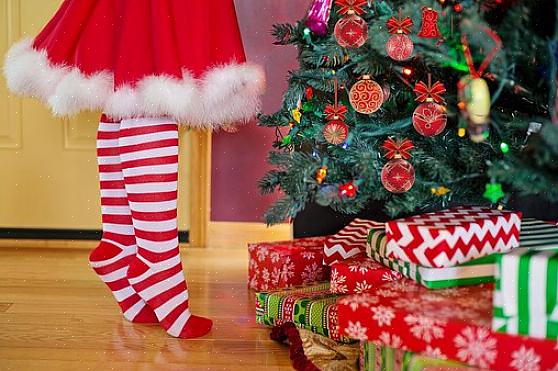 העץ שלכם יהיה לבוש לגמרי ומוכן לקבל את פני חג המולד