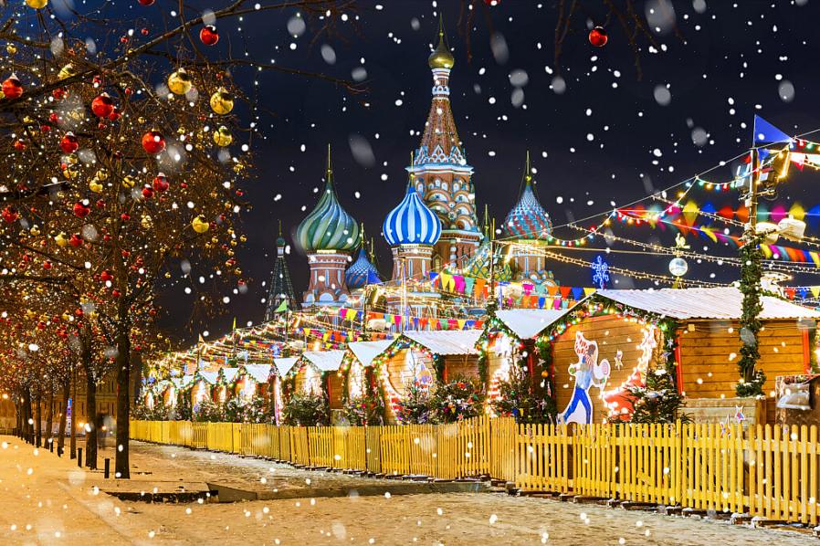 השתמשו בשבעת הרעיונות האלה כיצד לחלוק קצת חג מולד רוסי או ראש השנה הרוסי