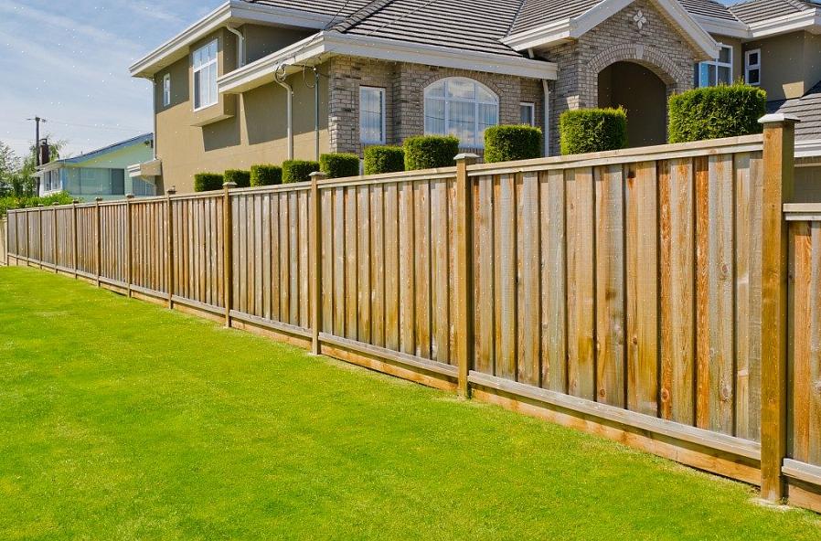 האם השכן שלך יכול לבנות גדר על קו הרכוש