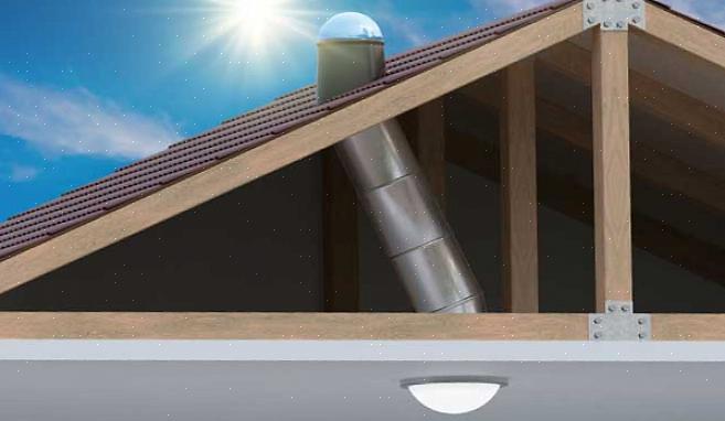 צינורות שמש מציעים חיסכון ניכר בעלויות על התקנת חלון גג או חלון