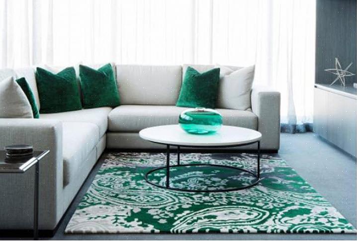 סיבי השטיח שתבחרו לרצפת הסלון משפיעים גם על המראה וגם על עמידות השטיח